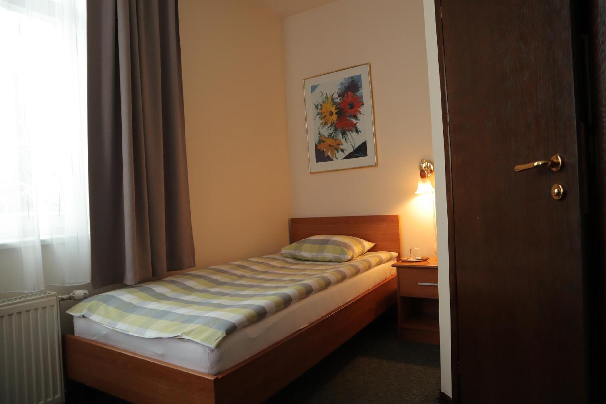 Livonija Hotel Sigulda Buitenkant foto