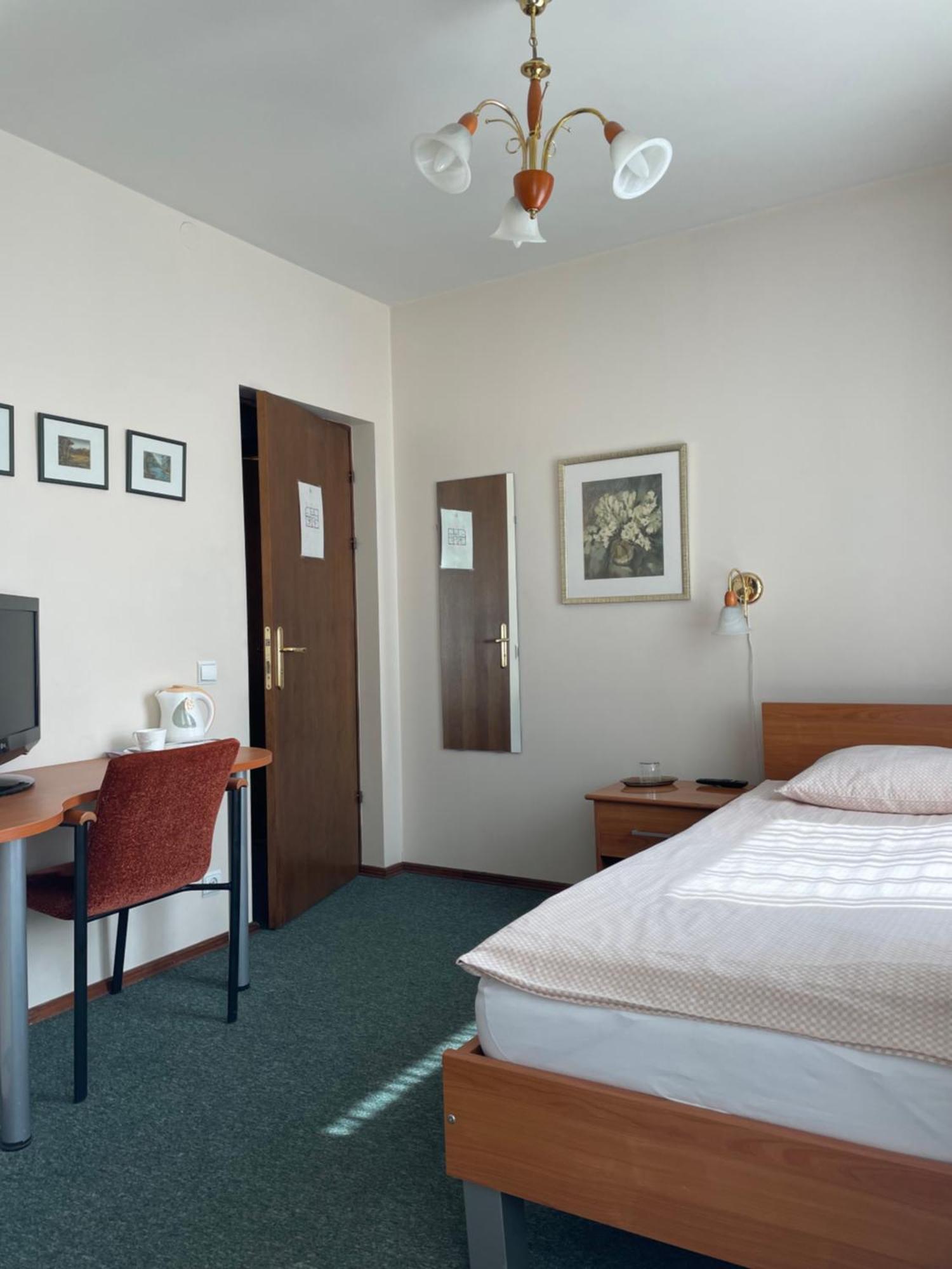 Livonija Hotel Sigulda Buitenkant foto
